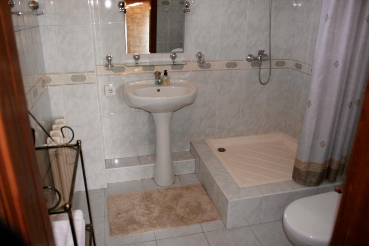 Astoria Garden Hotel Bishkek Exterior photo